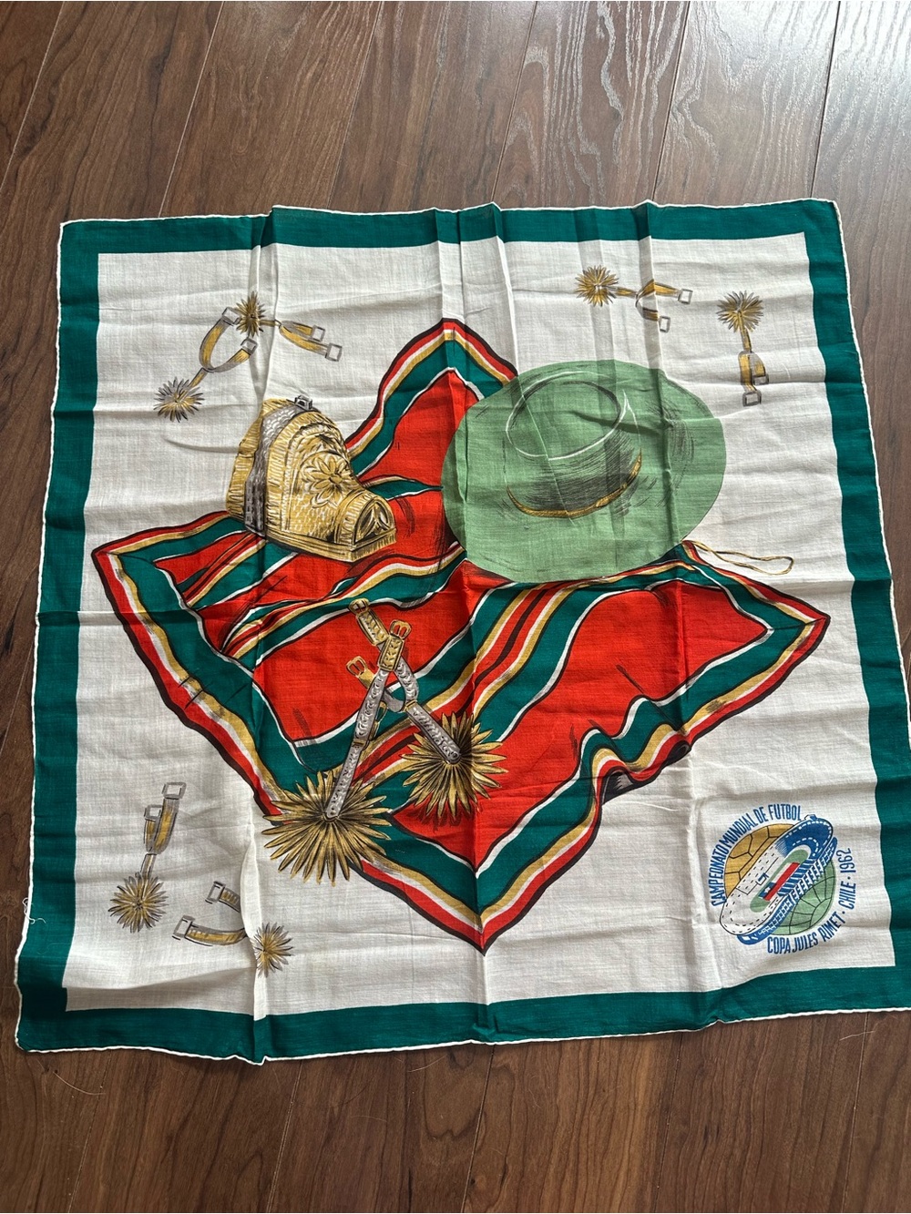 Vintage collectible 1962 World Cup FIFA Chile souvenir scarf